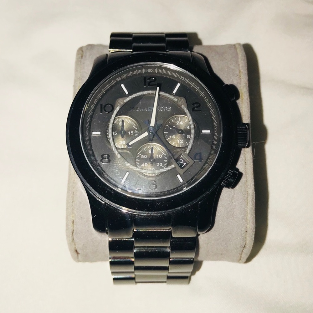 Michael Kors watch - Picture 3 of 3
